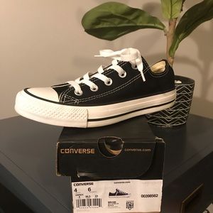 Brand New Converse All-Star “Ox” - Size M4/W6